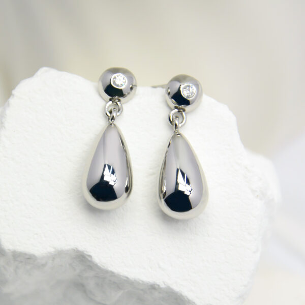 7 Water Drop Earrings