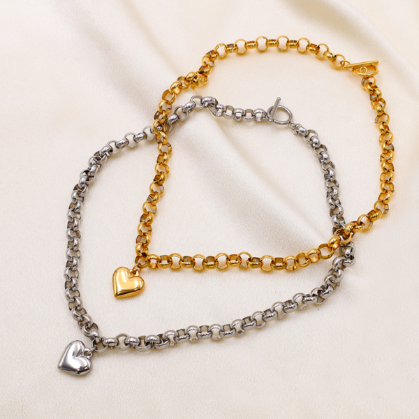 6 Silver Plated Chunky Chain Necklace